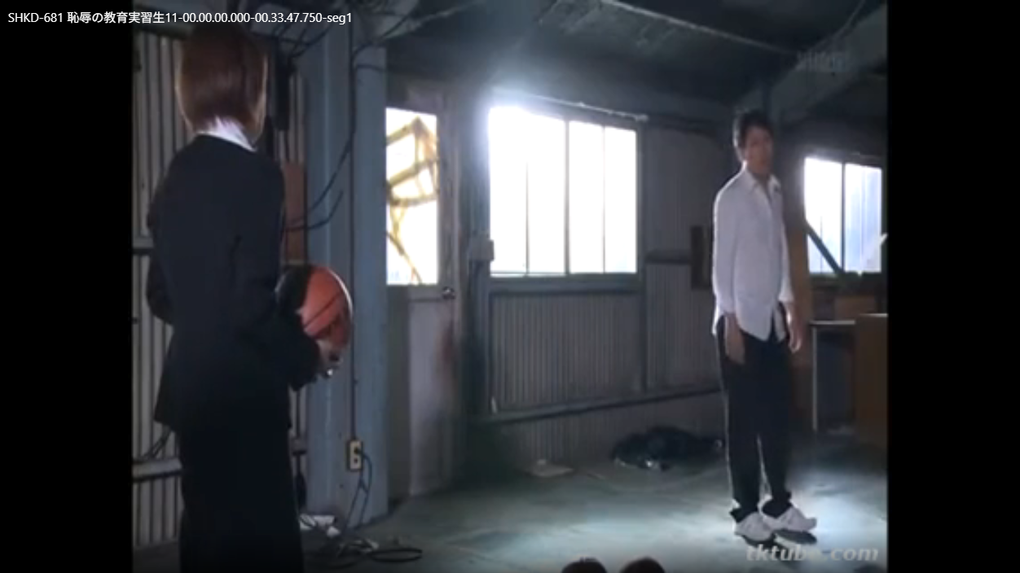 【希美まゆ】女教師沙織の苛められる生徒を守る禁断の愛！不良生徒から助けるエロティックな救出劇